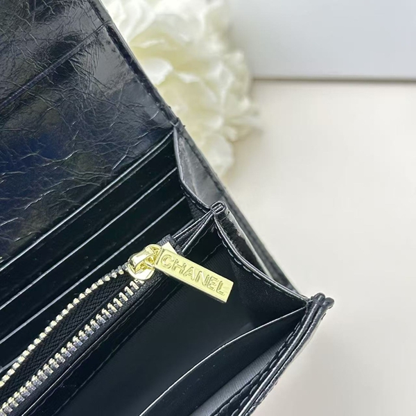 コピーシャネル激安財布全体デザイン